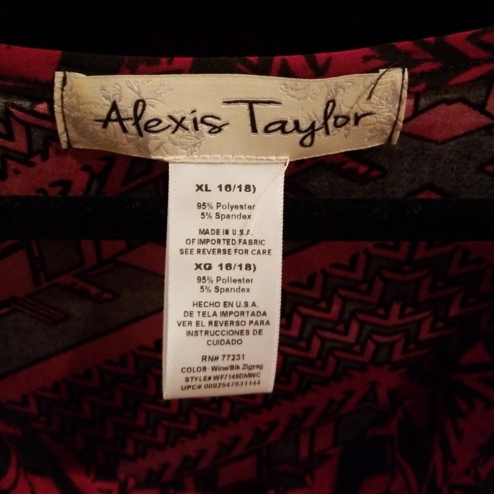 Blouse - Picture 2 of 3
